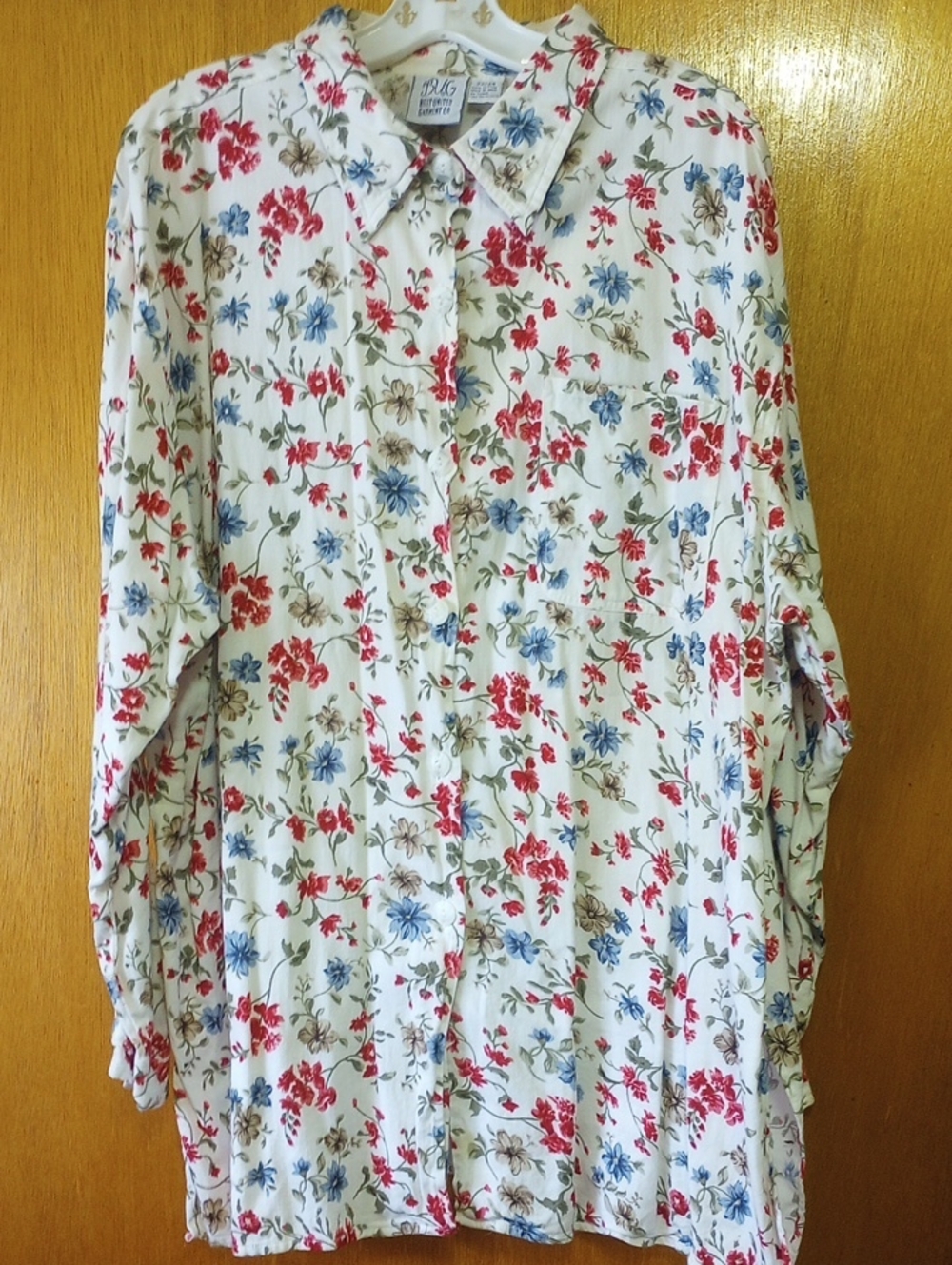 Best United Garment Co. Floral Cotton Vintage Top. White Red Blue Green Tan Pink